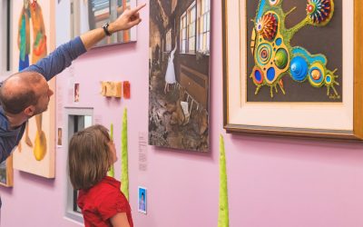 Un atelier d’art bilingue pour la communauté anglophonede Rouyn-Noranda.